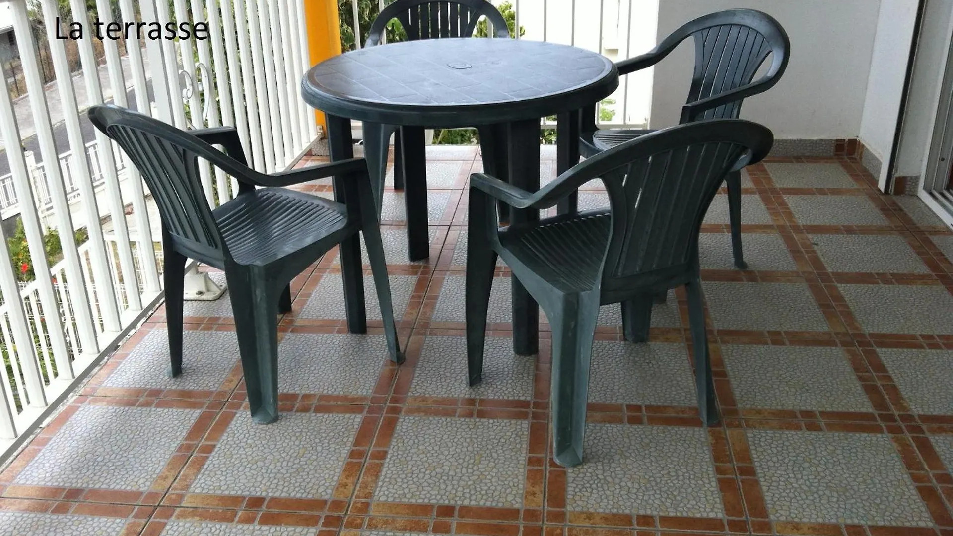 Pacifique Duplex Vue Mer لو مول 0*,  غوادلوب